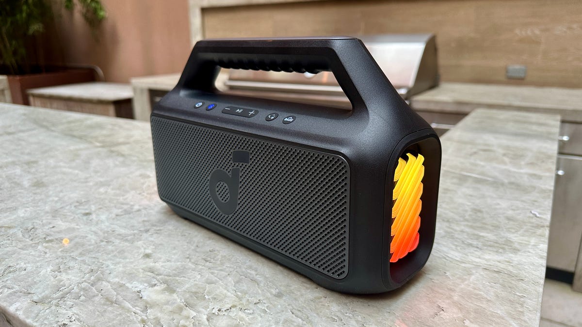 Anker Soundcore Boom 2 Review: This Bluetooth Speaker Is an Excellent Value